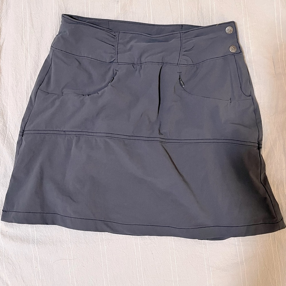 ATHLETA Hit The Trail skort in black